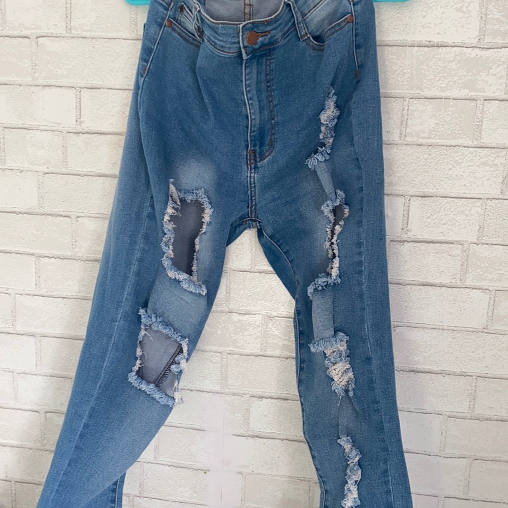 Ripped jeans